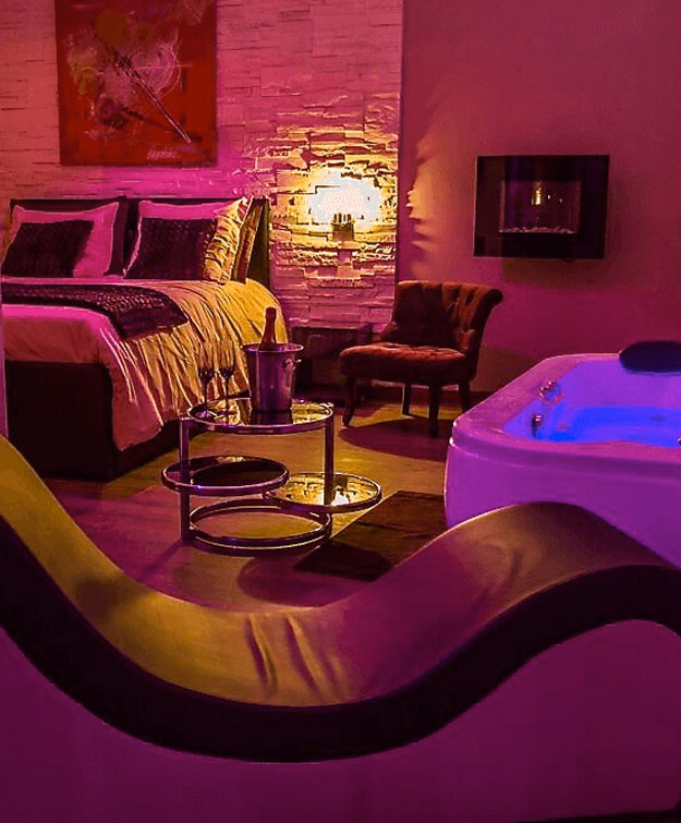 Espace Suite Romantique et spa votre appartement tous confort en Location privée APPART SPA 21 de Dijon votre appartement privé de luxe avec spa, canapé tantra et sauna