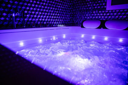 Appartement glamour jacuzzi avec led à Dijon, Bourgogne